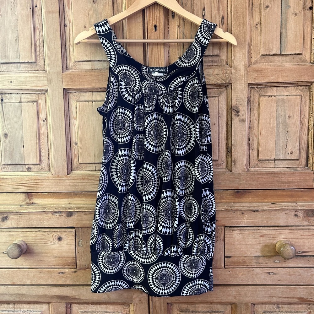 Rampage Sz Small Black White Dot‎ Longer Tank Top Blouse Tunic Y2K Going Out Top